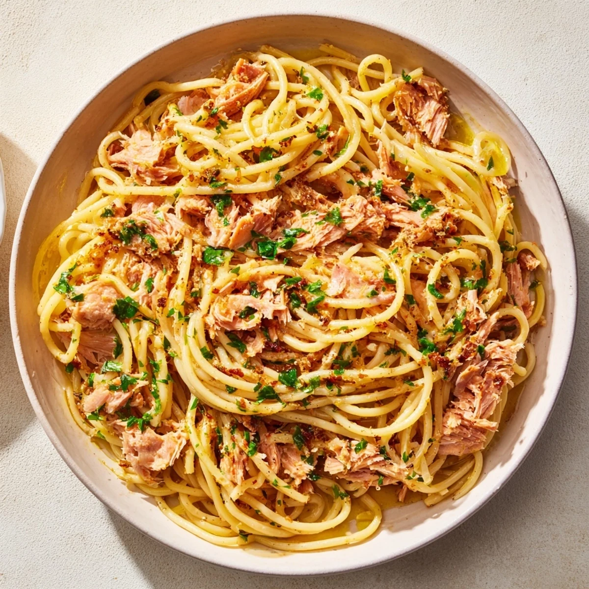 Lemon Garlic Tuna Spaghetti